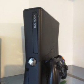 Xbox 360 usado con garantia.